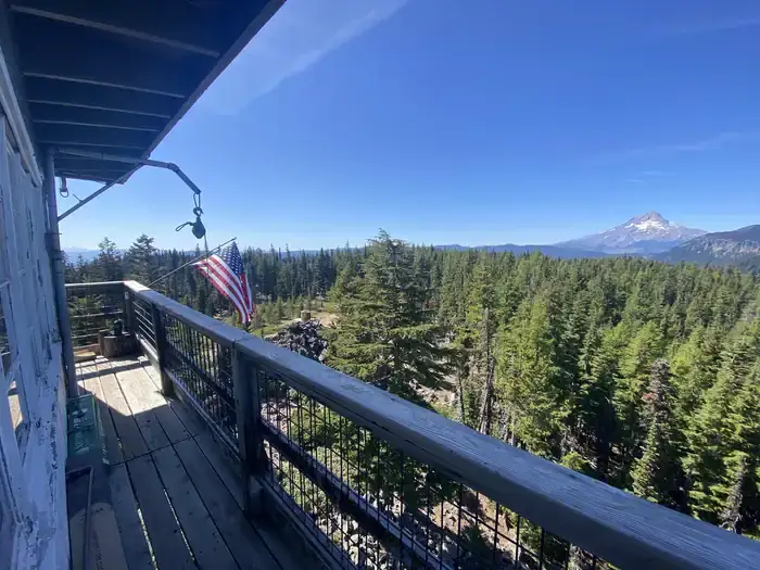 Camping near Bonney Crossing: Flag Point Lookout — Mt. Hood National Forest, Government Camp, Oregon