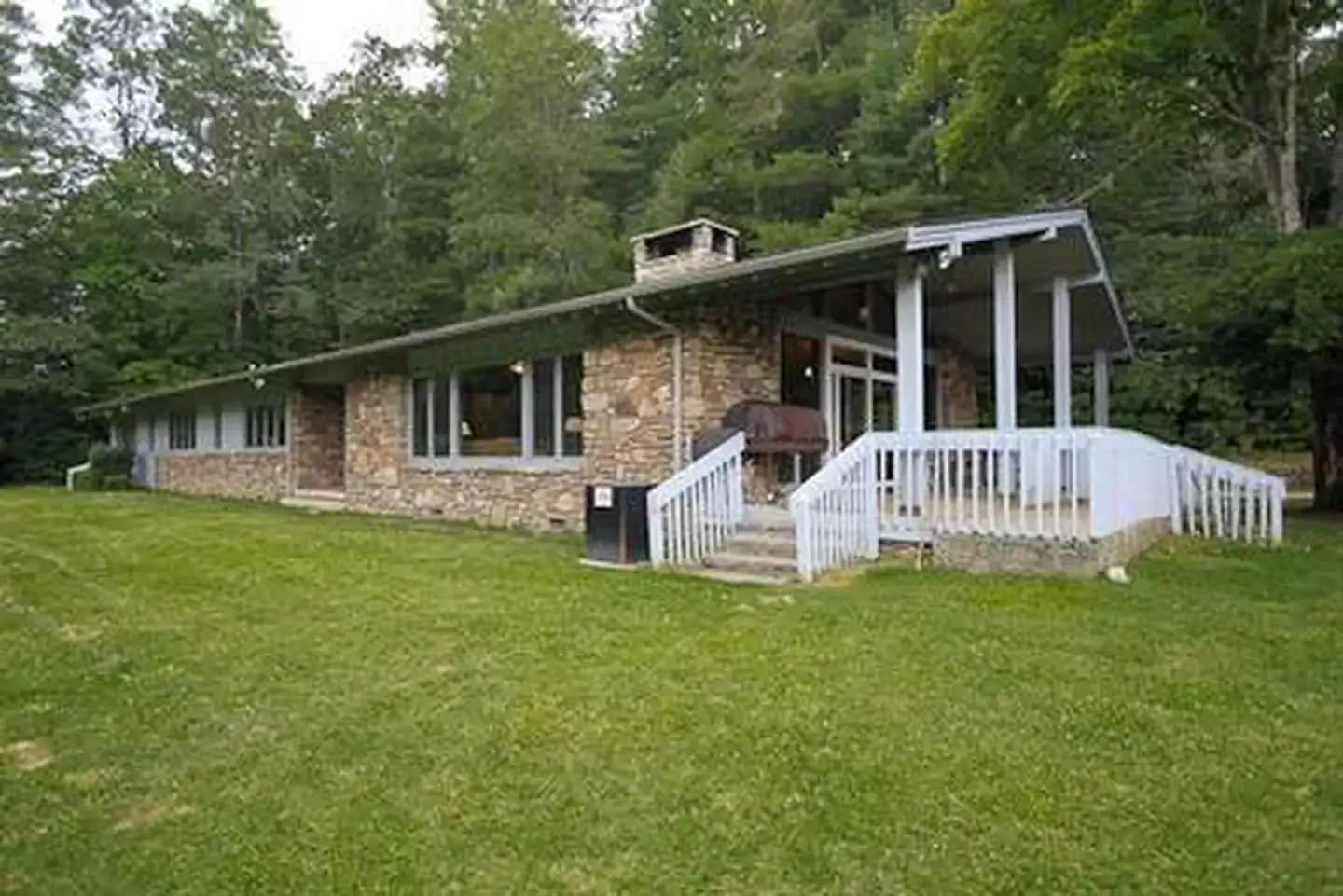 Camping near Ralph J. Andrews Campground: Balsam Lake Lodge, Tuckasegee, North Carolina