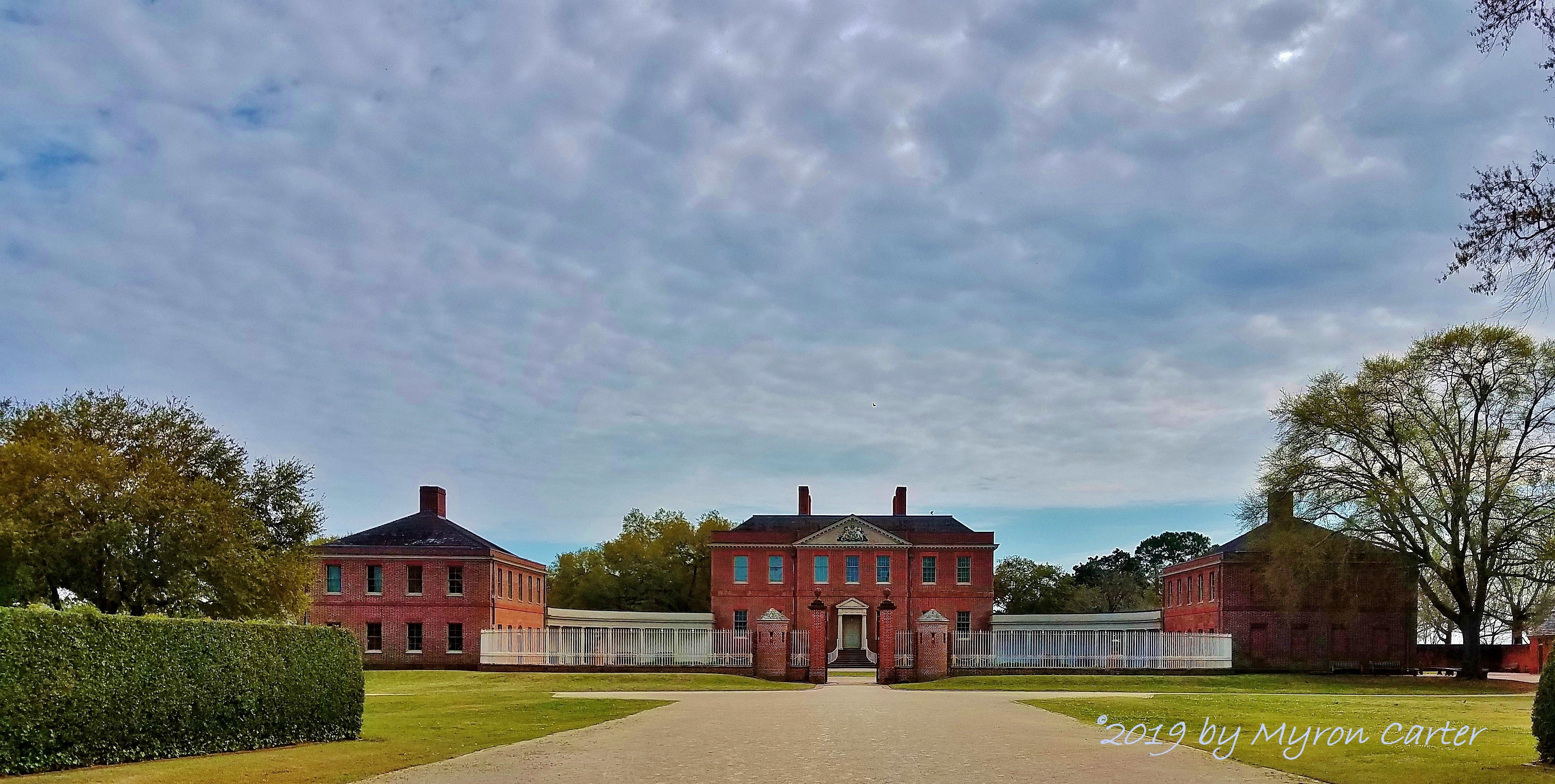 This is New Bern's biggest attraction--Tryon Palace (the Colonial Governor's mansion).  We did not spend much time at the campground, but why would we?  New Bern has so much to see and do.