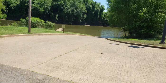 Camper submitted image from Clear Creek - Ozark Lake (AR)