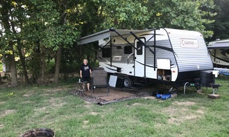 Camping near Sugar Island : Two Sons Floats & Camping, Noel, Missouri