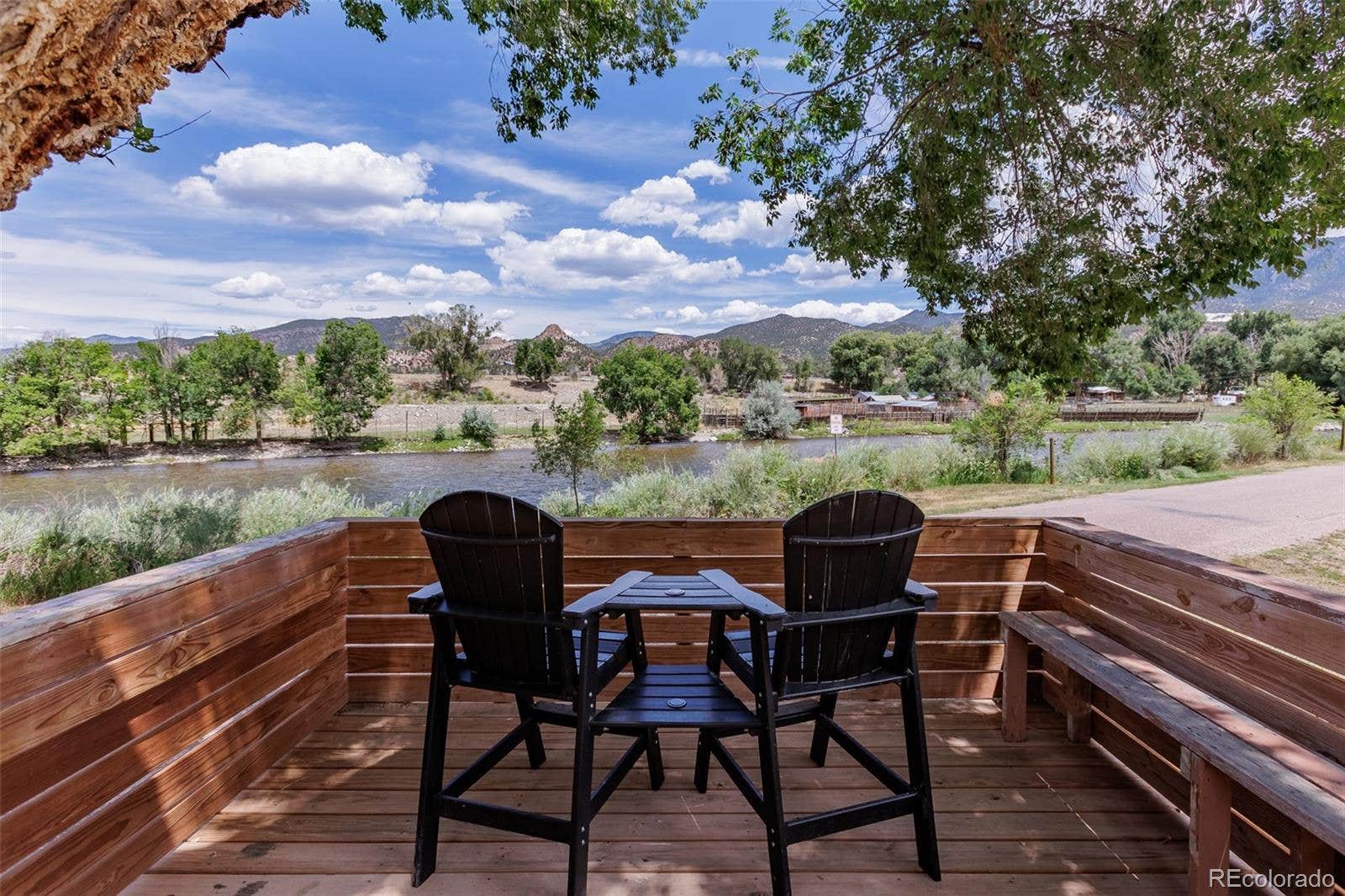 Camper submitted image from Dark Sky River Lodge - 1