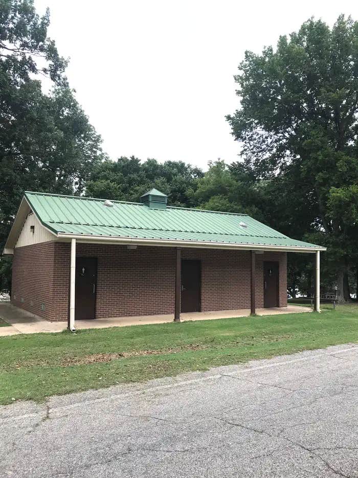 Camper submitted image from Hawthorn Bluff - 1