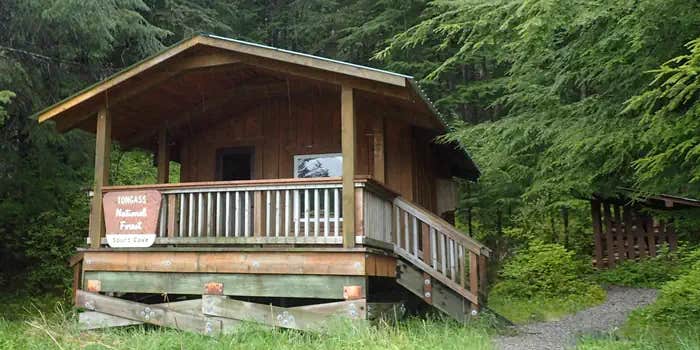 Camper submitted image from Spurt Cove Cabin