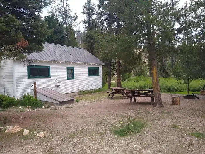 Camping near Deadwood Lookout Rec Cabin: Beaver Creek Cabin (ID), Lowman, Idaho