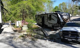 Camping near Trace State Park: Campground at Barnes Crossing, Saltillo, Mississippi