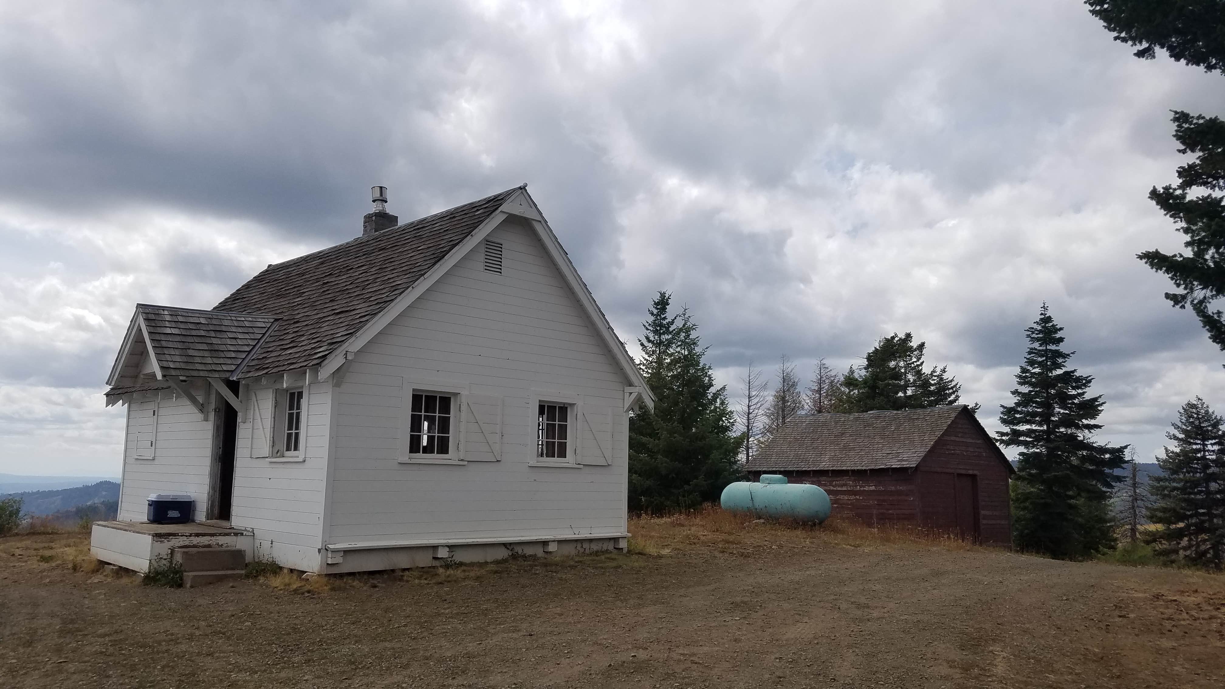 Juice B.'s photo of a cabin at Wenatchee Guard Station near Asotin, WA