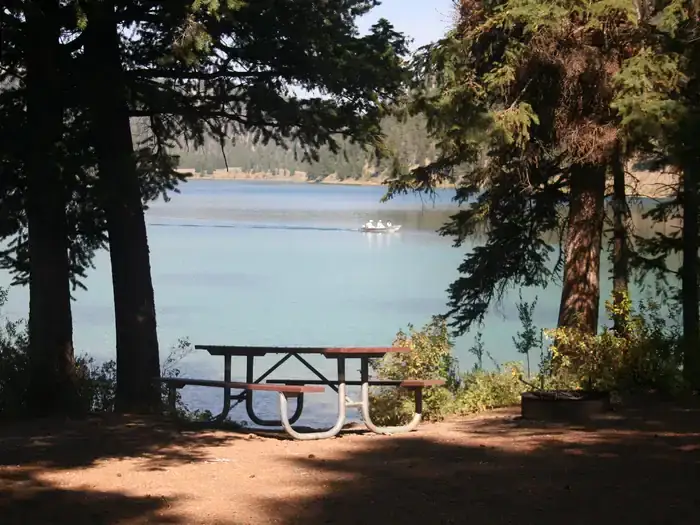 Camping near West Fork Cabin (s Of Ennis): Wade Lake Campground — Beaverhead Deerlodge National Forest, Island Park, Montana
