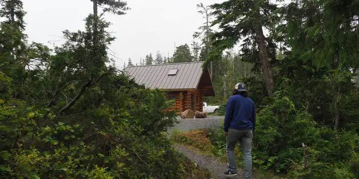 Camper submitted image from Middle Ridge Cabin