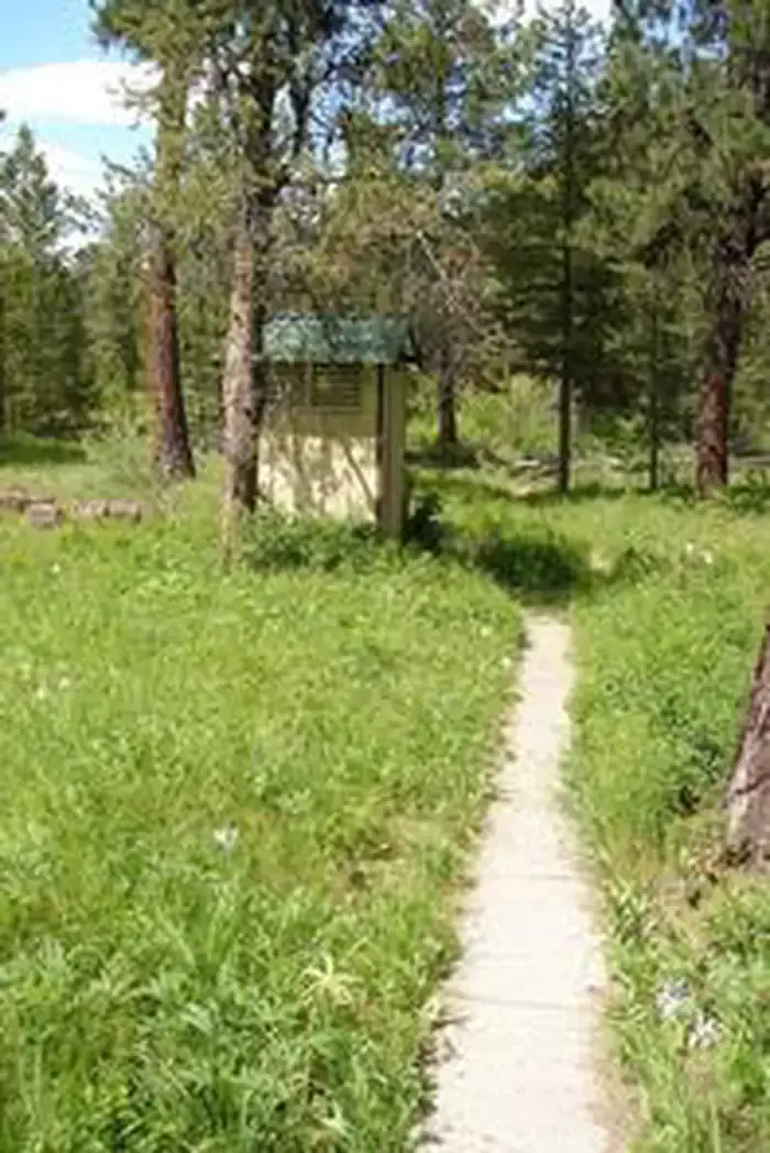 Camping near South Fork: Antlers Guard Station Cabin, Sumpter, Oregon