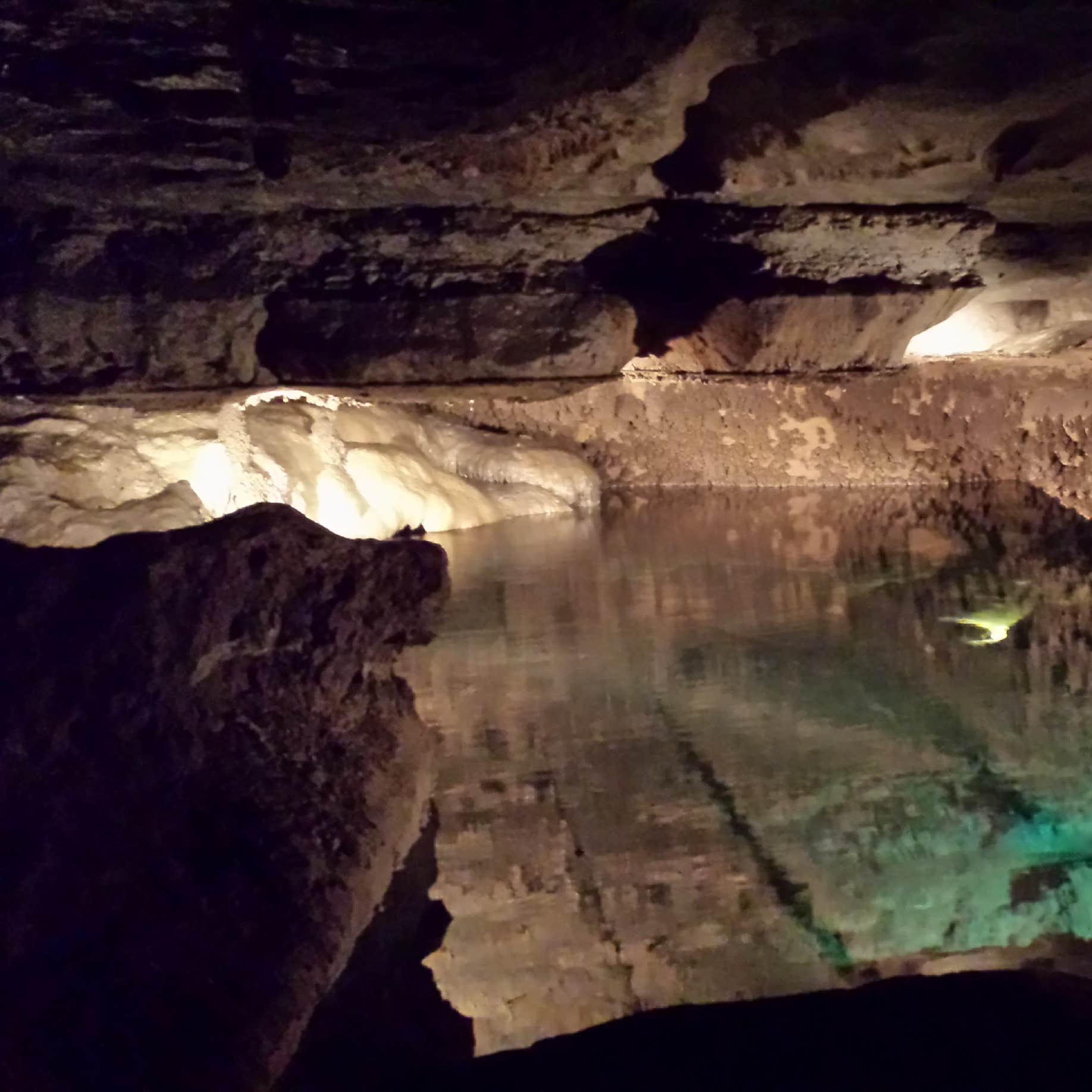 Collection 32+ Stock Photos forestville mystery cave state park photos Sharp