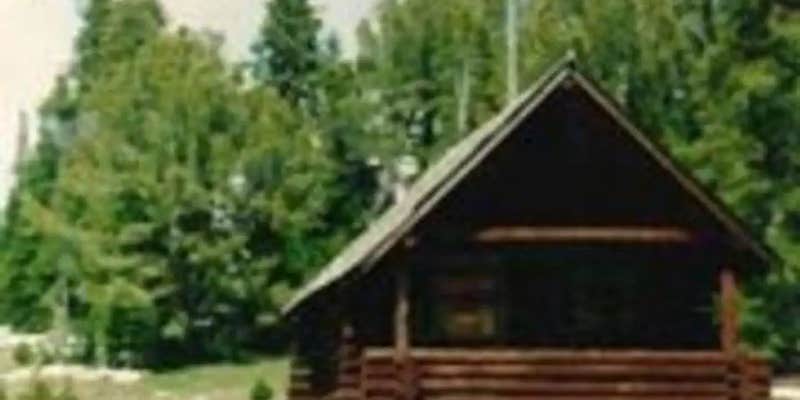 Camper submitted image from Windy Pass Cabin