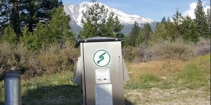 Camper submitted image from Pilot Travel Center - Weed CA