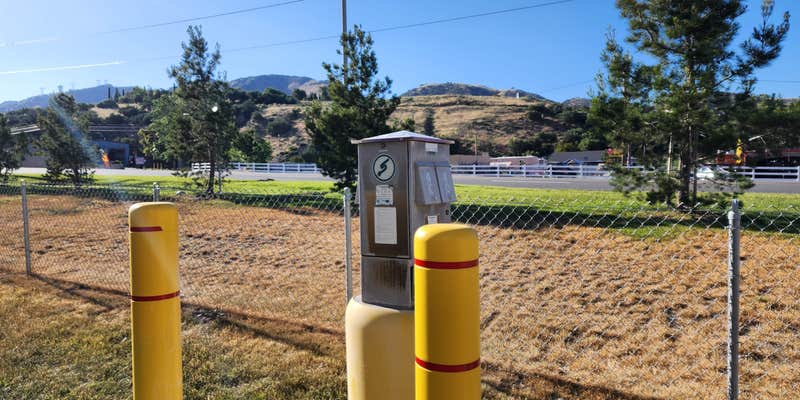 Camper submitted image from Flying J - Lebec CA