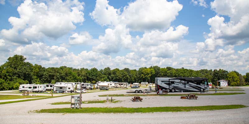 Camper submitted image from Off The Hook RV Campground