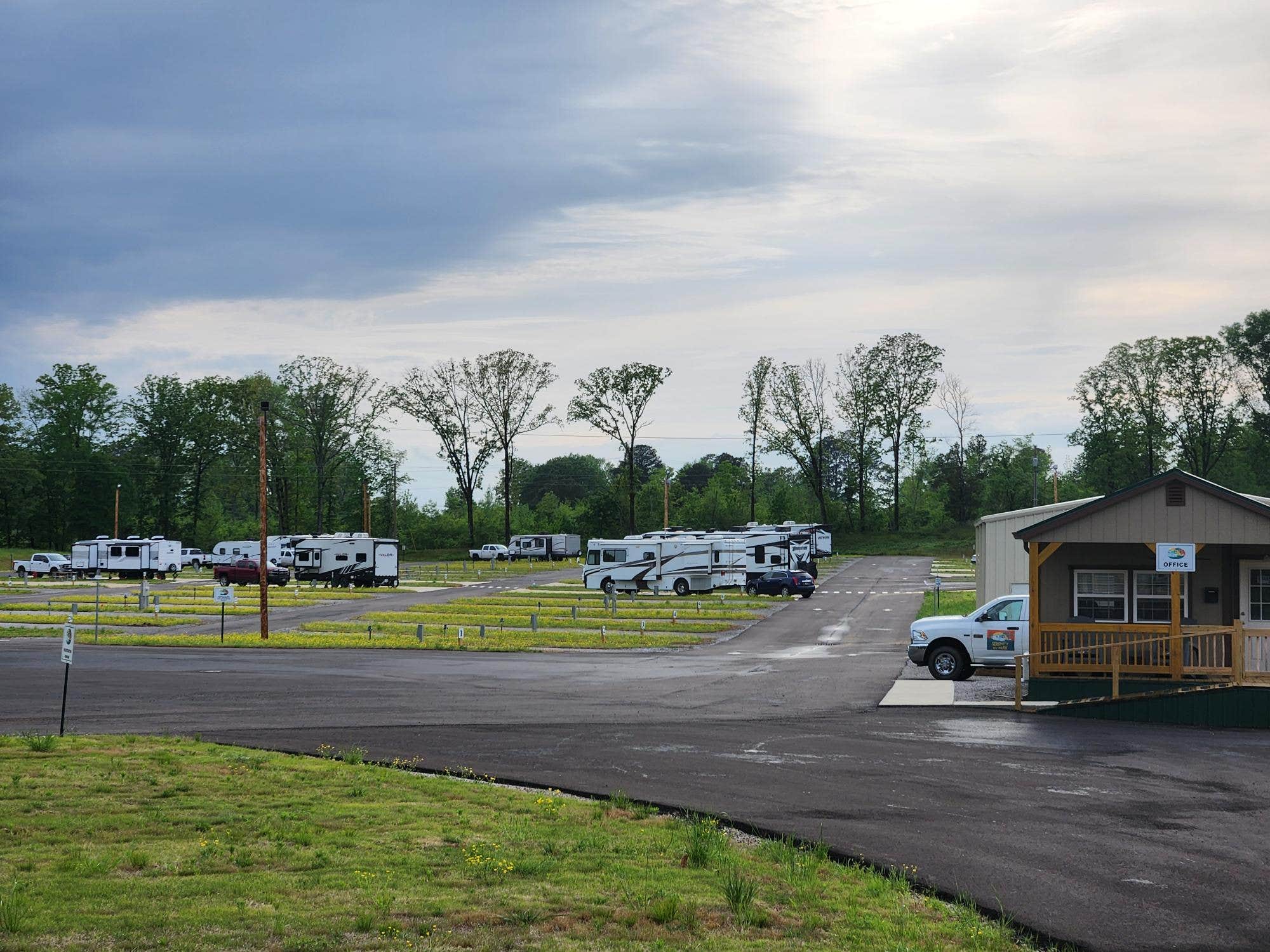 Camper submitted image from Serenity RV Park - 4