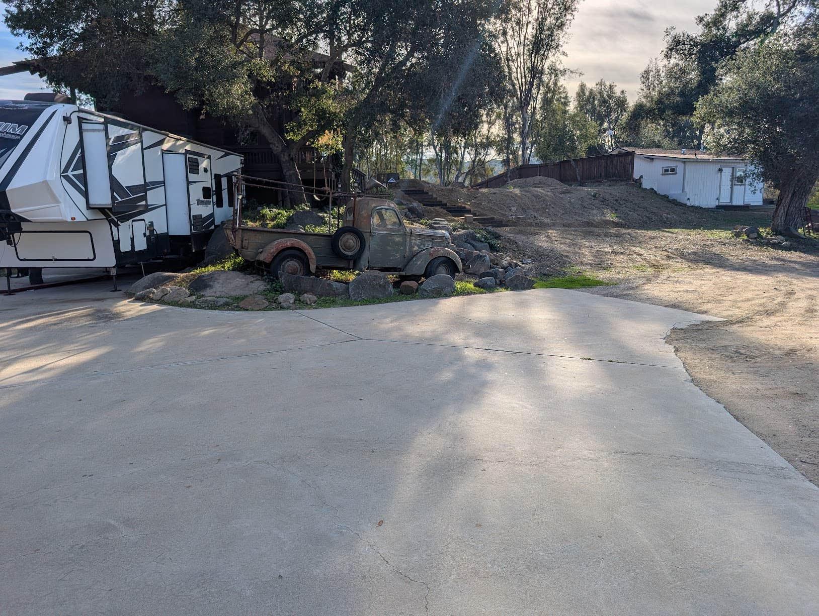 Camper submitted image from Redwood and Oaks - 2