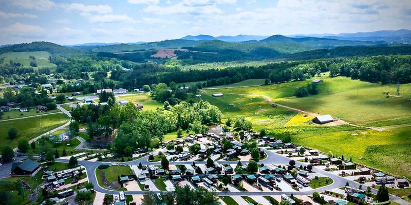 Camper submitted image from Deer Creek Motorcoach & Golf Resort