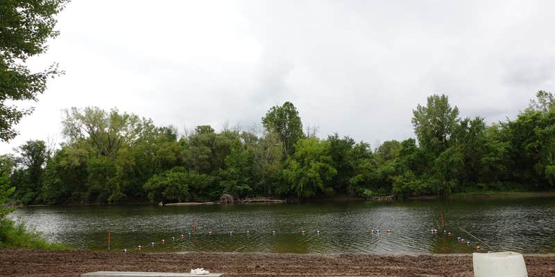 Camper submitted image from Riverbend East Campground