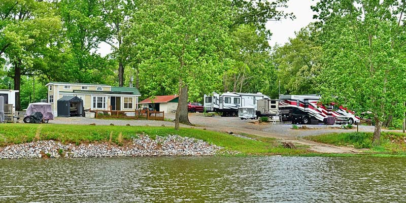 Camper submitted image from Water's Edge RV Park & Marina