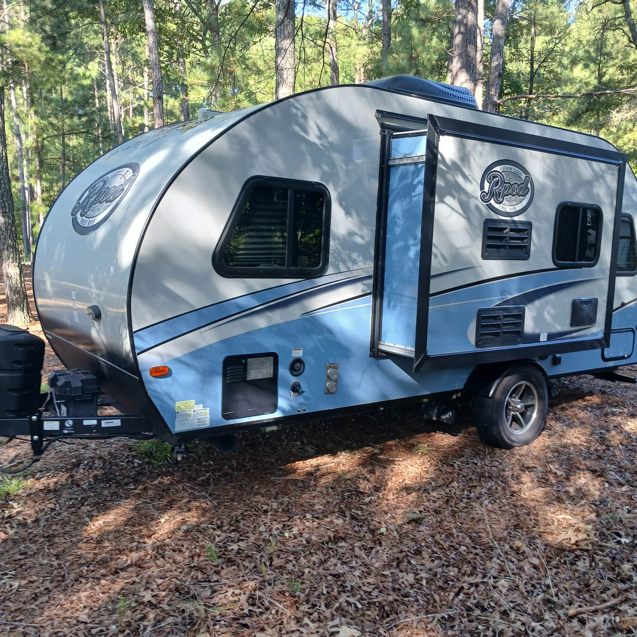 Camping near Pine Lake RV Resort: Luxury RV Glamping, Wagram, North Carolina