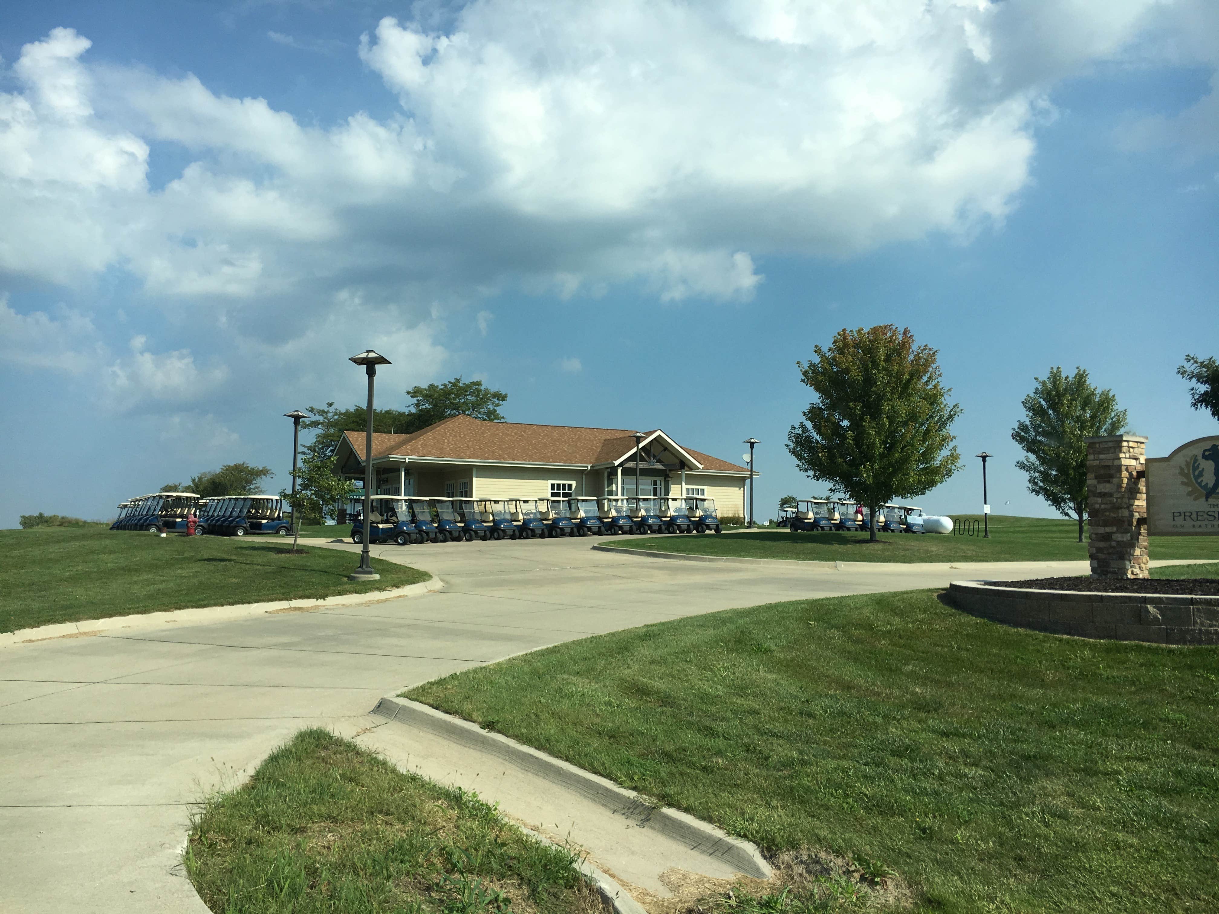Escape to Iowa's Hidden Gem: Honey Creek State Park
