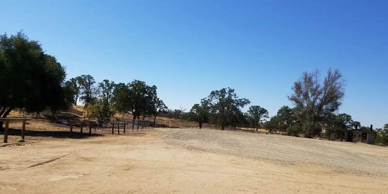 Camper submitted image from Wildcat Equestrian Group Area — Eastman Lake