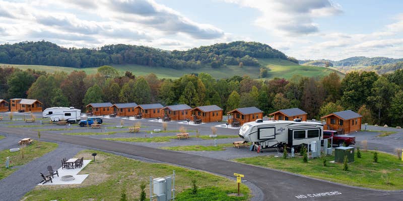 Camper submitted image from Morgantown / Mylan Park KOA Holiday