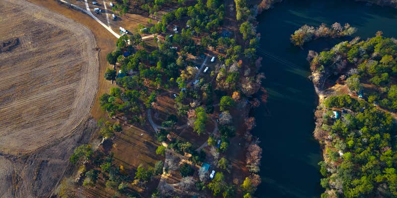Camper submitted image from Rocky Bend Flint River Retreat
