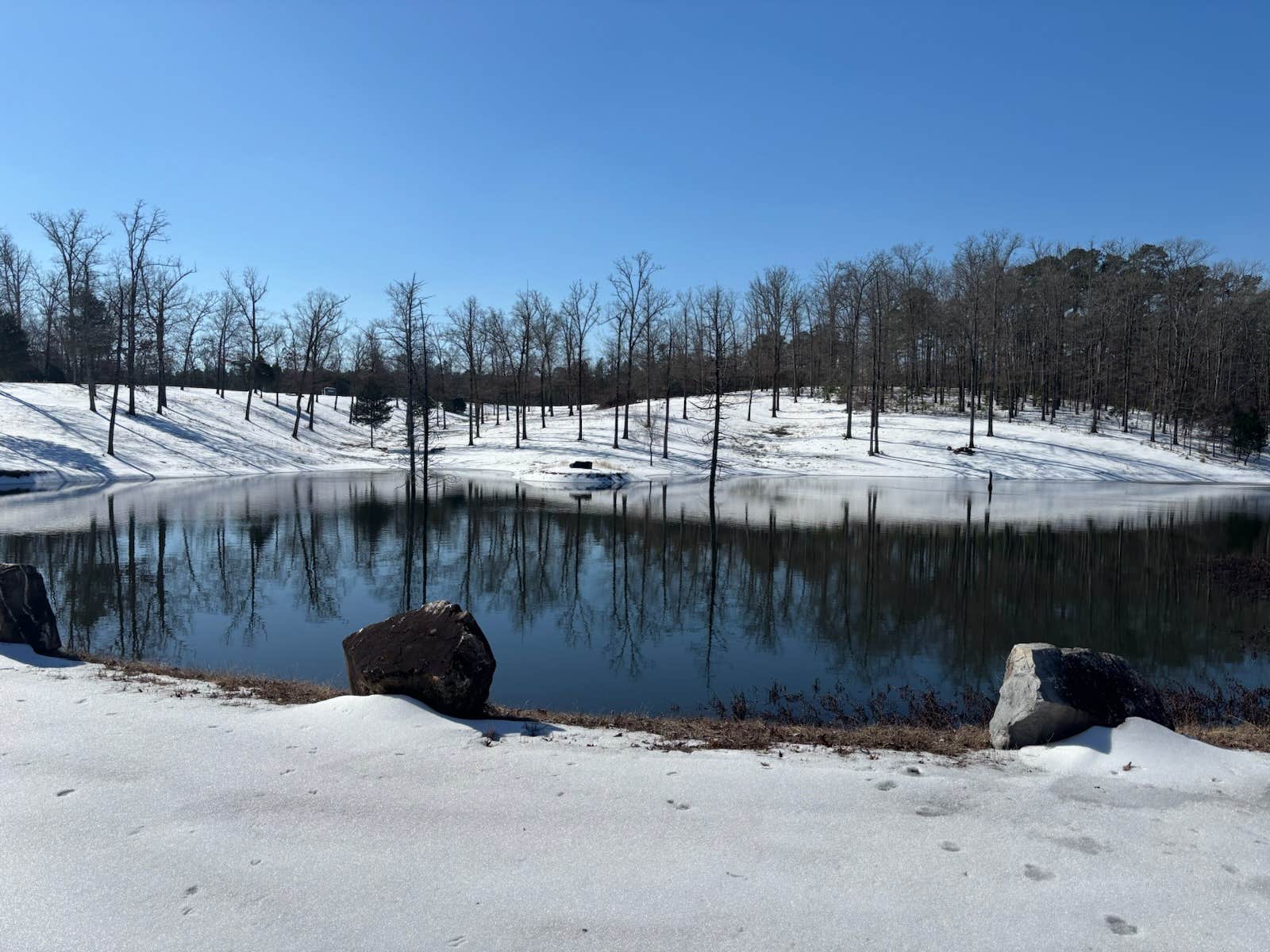 Camping near Oak Forest Village Mobile Home Park: Goose Pond Road Camp, Hot Springs Village, Arkansas