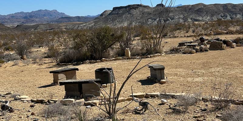 Camper submitted image from Way Out There Ranch