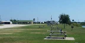 Camper submitted image from Bolivar Peninsula RV Park