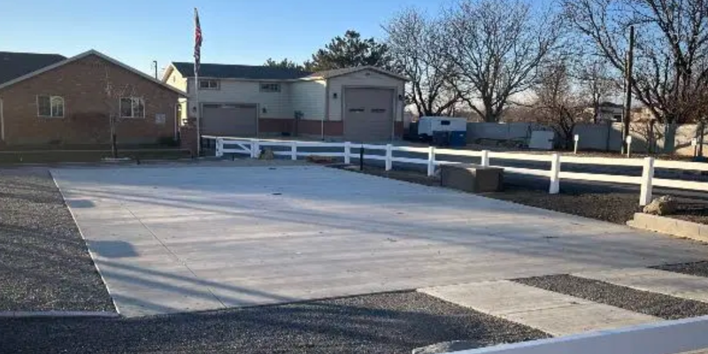 Camper submitted image from Lindon - RV Parking