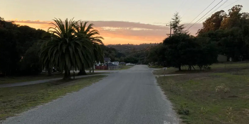 Camper submitted image from Prunedale - RV Parking