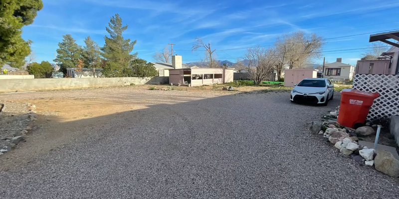 Camper submitted image from Kingman - Residential RV parking storage