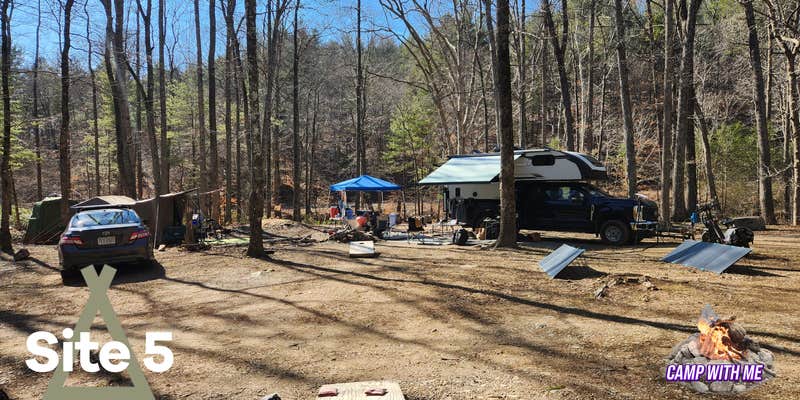 Camper submitted image from Dispersed Camping Site off FR 812