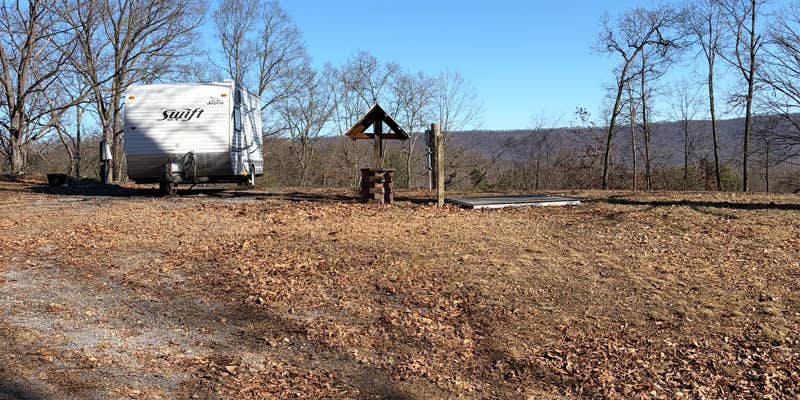 Camper submitted image from Ridge-top Retreat