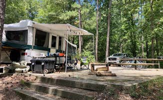 Lisa W.'s photo of camping with pets at Petersburg - J Strom Thurmond Lake near Augusta, GA