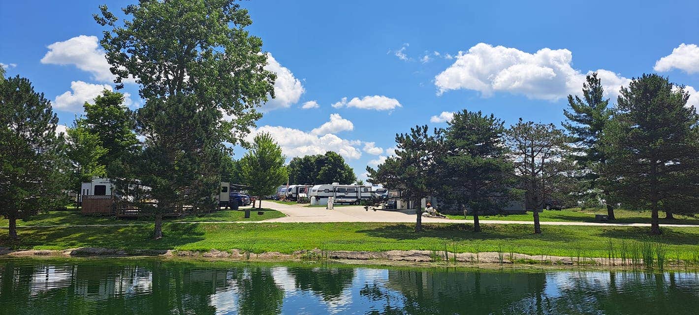 Camping near Love's RV Hookup-Sidney OH 747: Lazy R Campgrounds, Bradford, Ohio