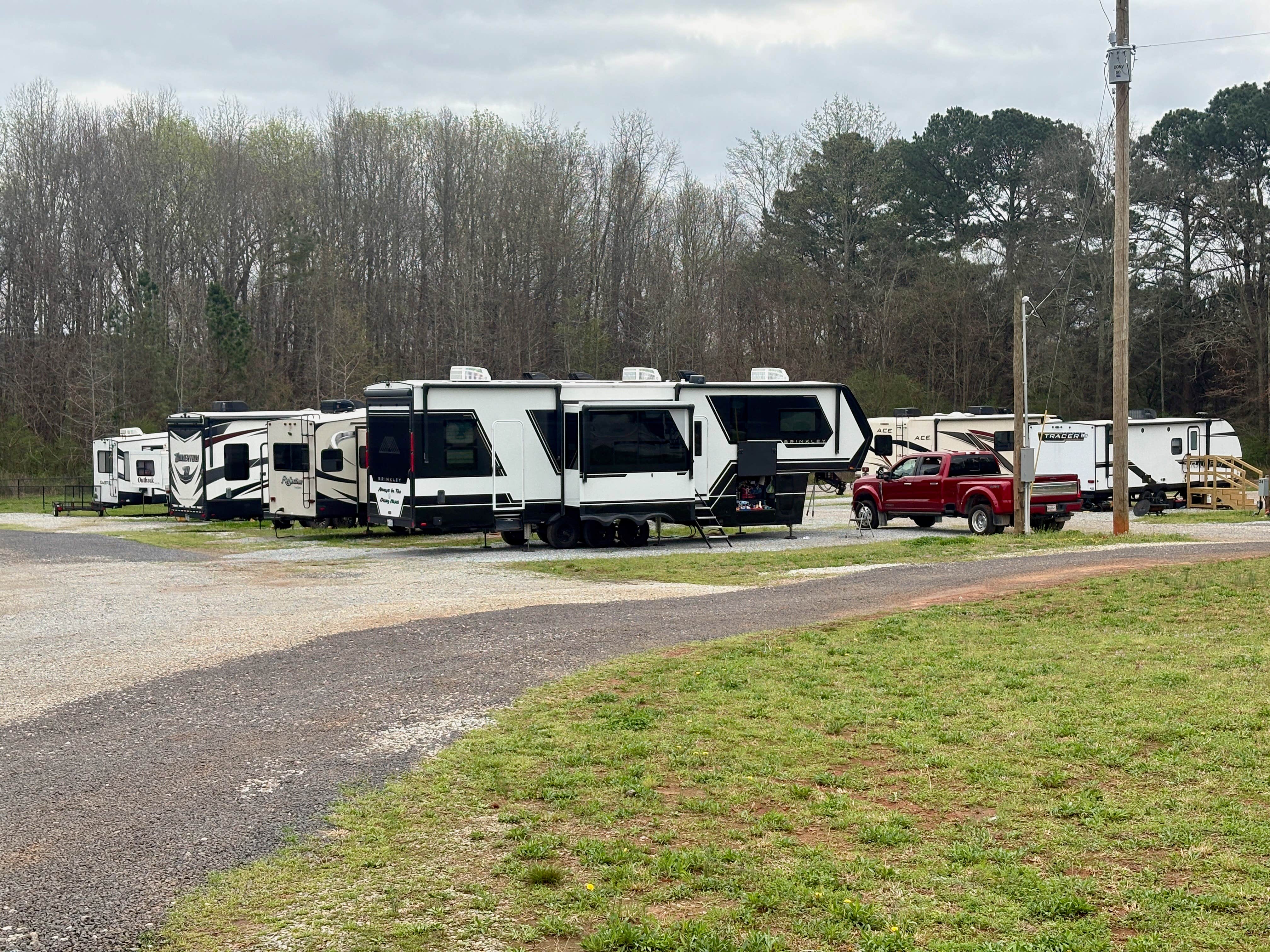 Valley Fort RV Park & Storage