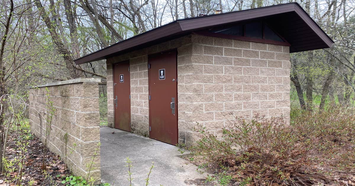 Cedar Ridge Family Campground | Mount Morris, Illinois