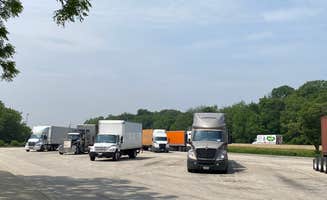 Stuart K.'s photo of rv camping at Three Rivers Rest Area EB near Naperville, IL