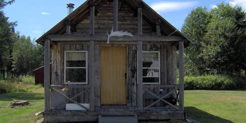 Camper submitted image from Pine Grove Lodge & Cabins