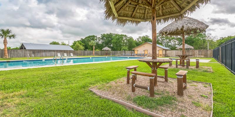 Camper submitted image from Water's Edge RV Resort