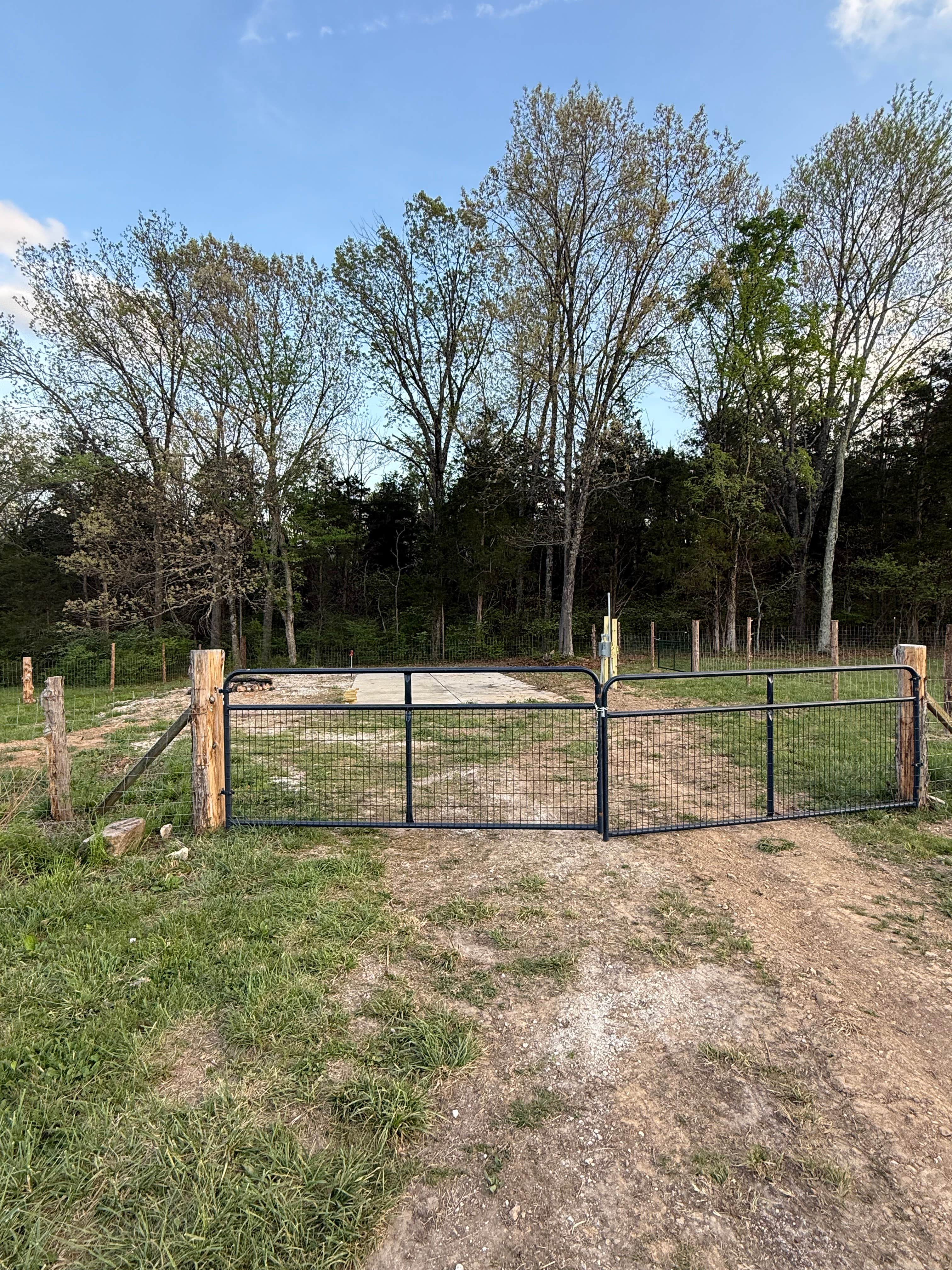Camping near Happy Camp of Hematite Missouri: Cozy Campground, Robertsville, Missouri