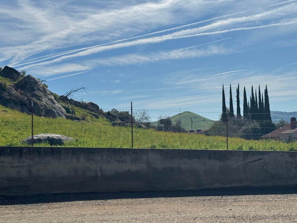 Camping near Sequoia RV Ranch: Hillside Park, Lemon Cove, California