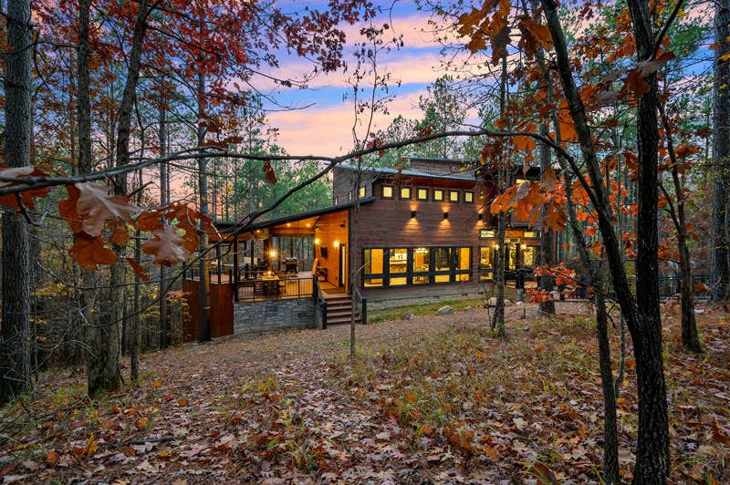 Camping near Armadillo Campground - Beavers Bend State Park: Rustic Treehouse Cabin, Broken Bow, Oklahoma