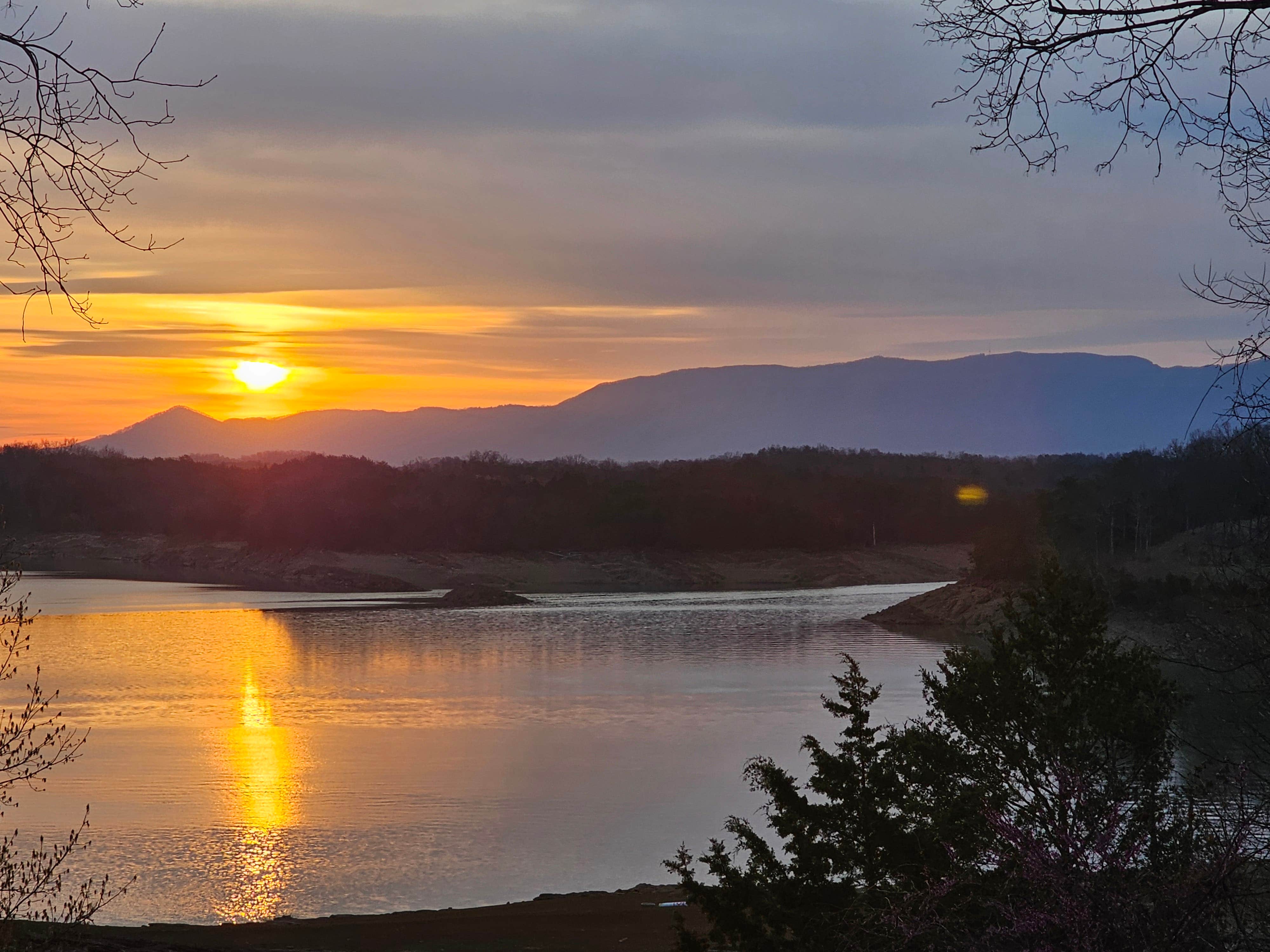 Camping near Anchor Down RV Resort: Smoky Mountain Lake LLC, Sevierville, Tennessee