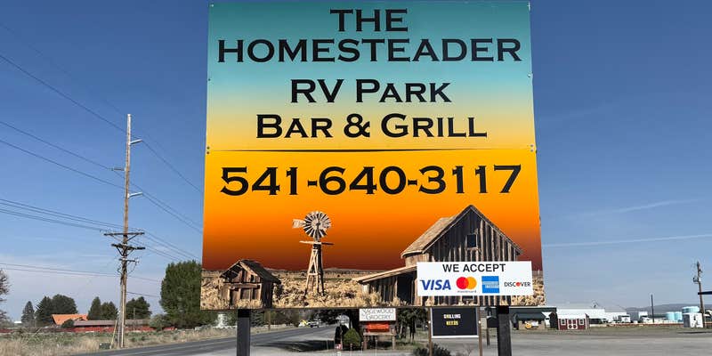 Camper submitted image from Homesteader Rv