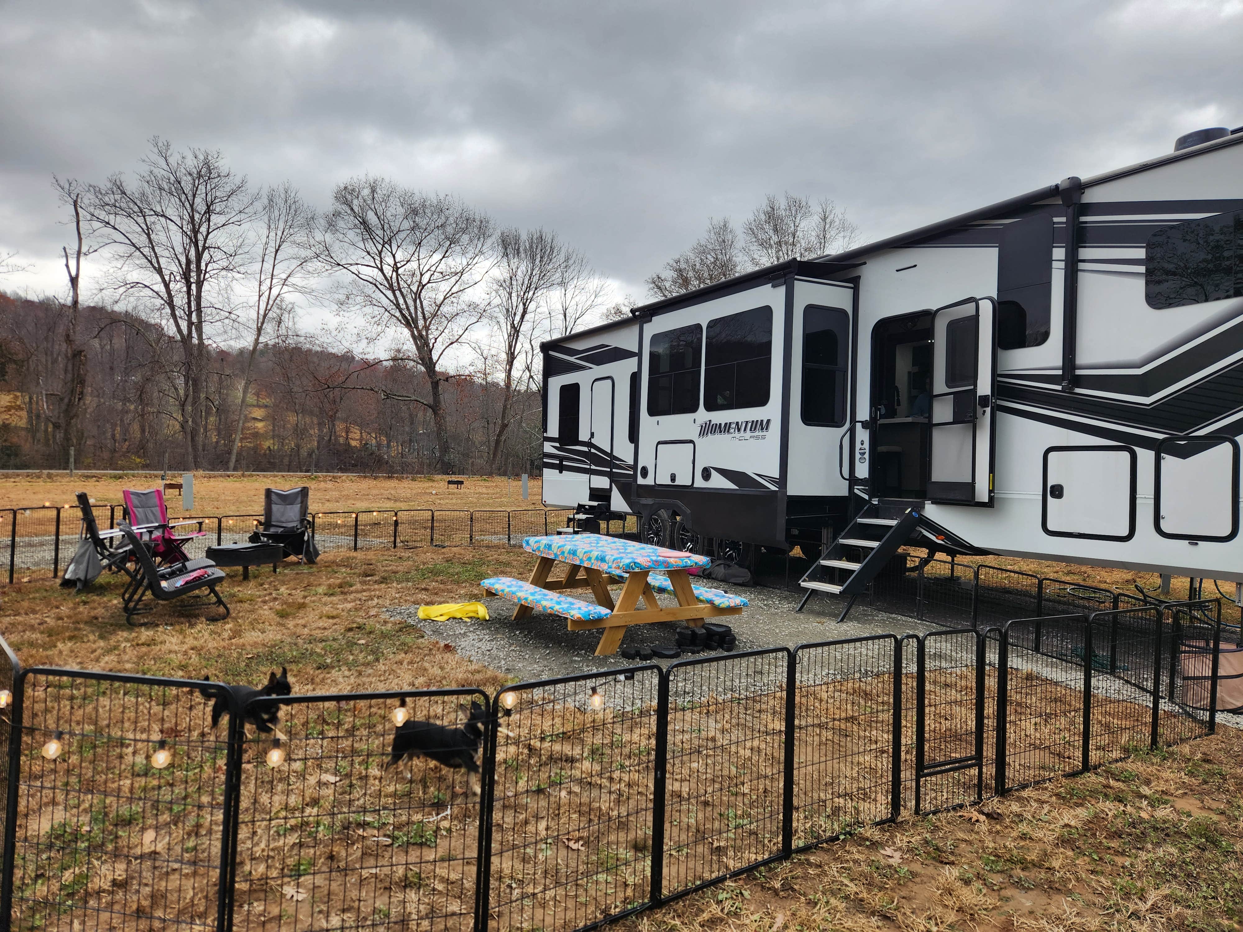 Camping near Steel Bridge Campground: Riverbend Family Campground, Caldwell, West Virginia